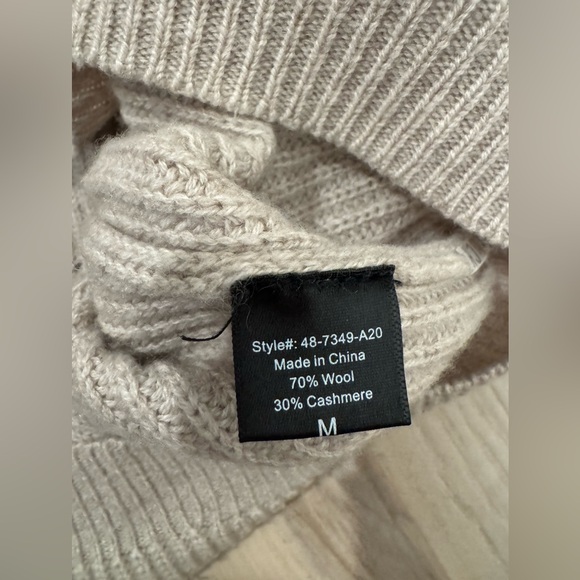 Jenni Kayne cashmere sweater - Picture 2 of 2